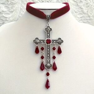 🆕️ Artisan Elegant Silver and Red Cross Pendant Necklace  NWOT